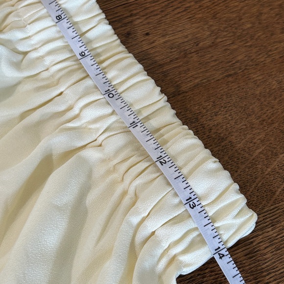 Vintage Style Cream Ruffled Bloomers - Picture 5 of 7